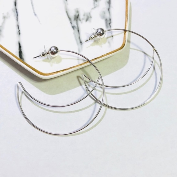 Ornamental Stone Jewelry - Cali Silver Moon Wire Modern Minimalist Earrings